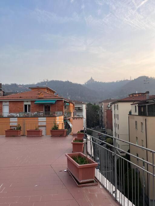 Attico Vista San Luca Daire Bolonya Dış mekan fotoğraf